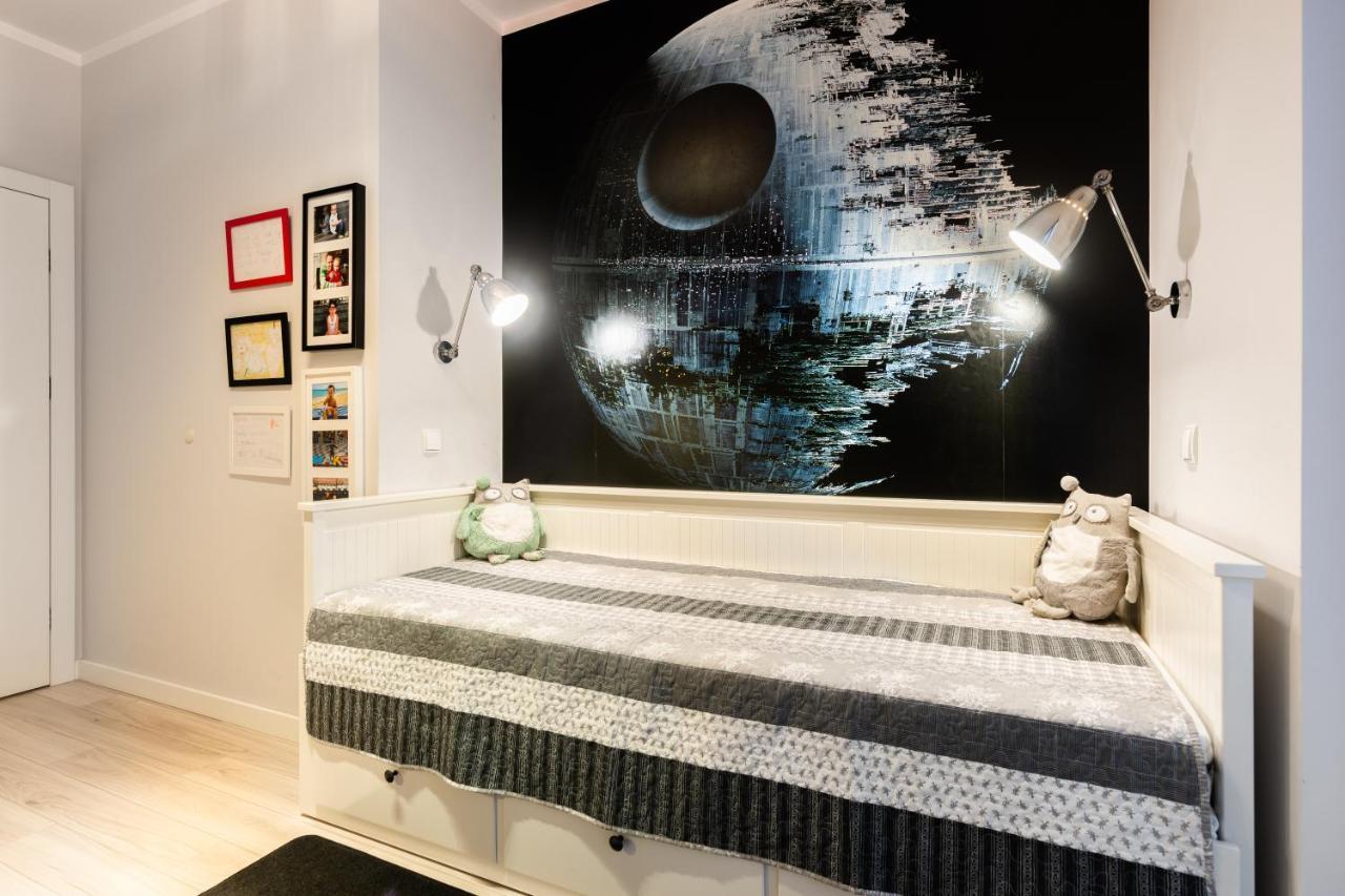 Elegant Business Accommodation With Parking - By Upstairs คราคูฟ ภายนอก รูปภาพ